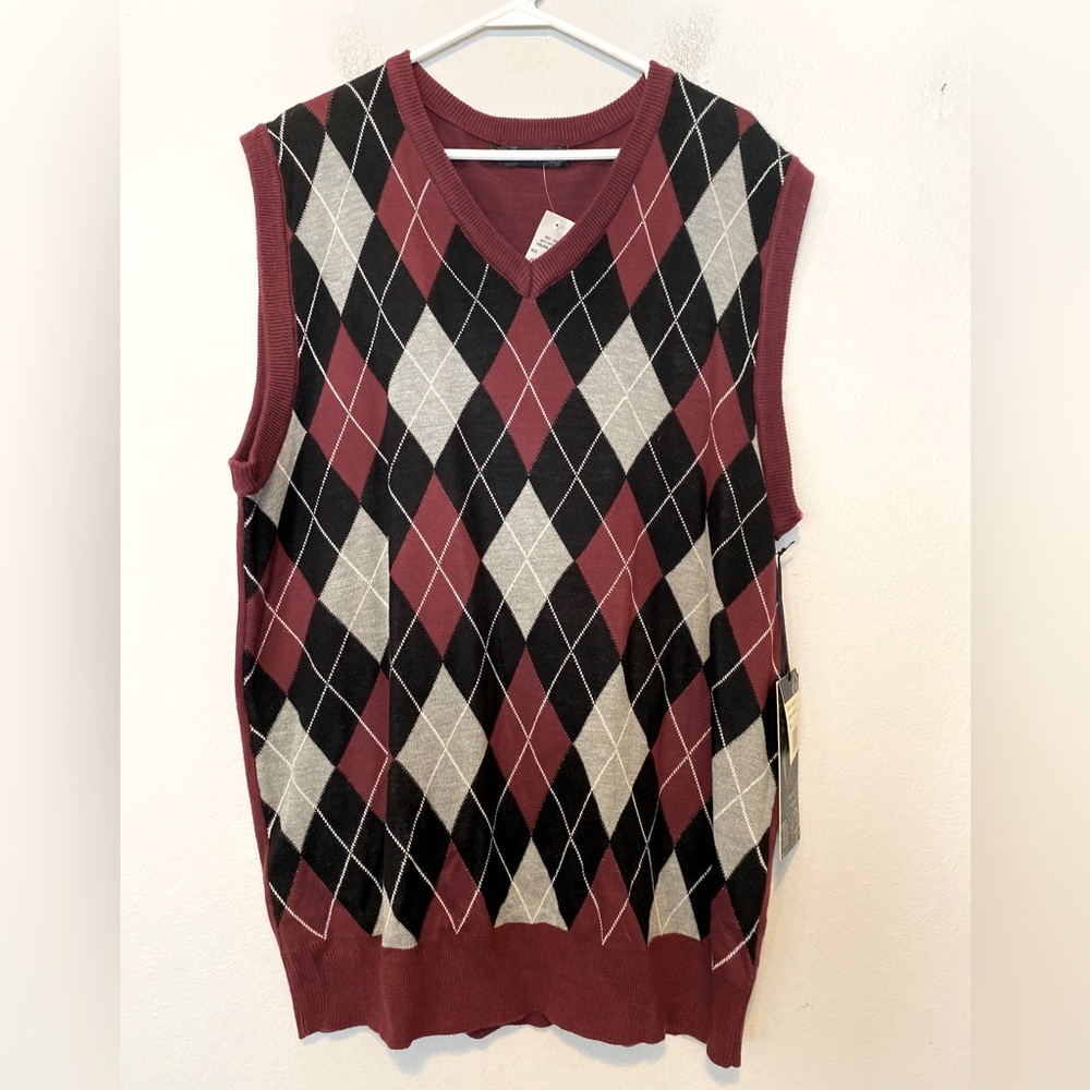 NWT G-Net Mens 2XL Burgundy , Black & Gray Argyle Sweater Vest Grandpa Dad